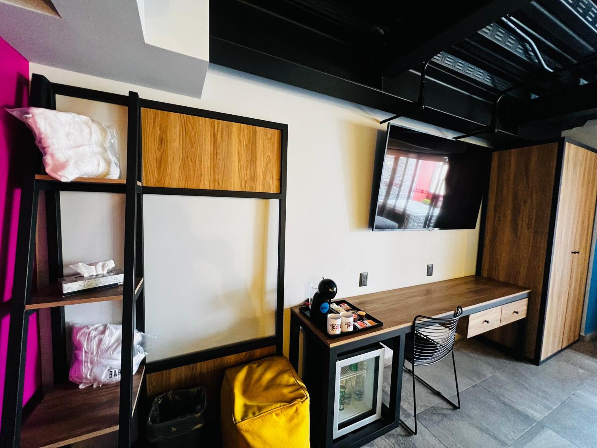 Barrio Downtown Mexico City Hostel Екстер'єр фото