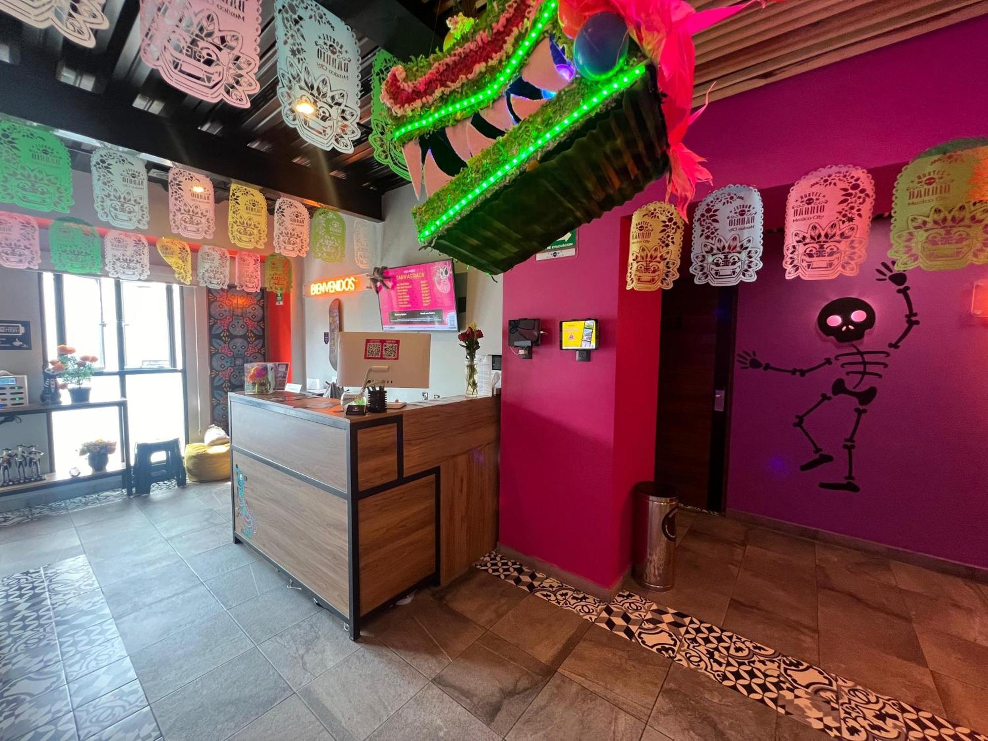 Barrio Downtown Mexico City Hostel Екстер'єр фото